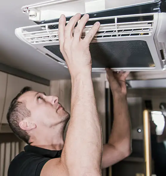  Professional Licensed And Insured Cleaners in Makakilo, HI